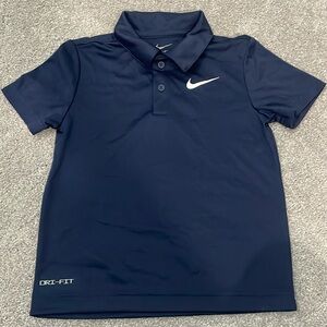 Nike boys size 4 dri-fit short sleeve polo in navy color